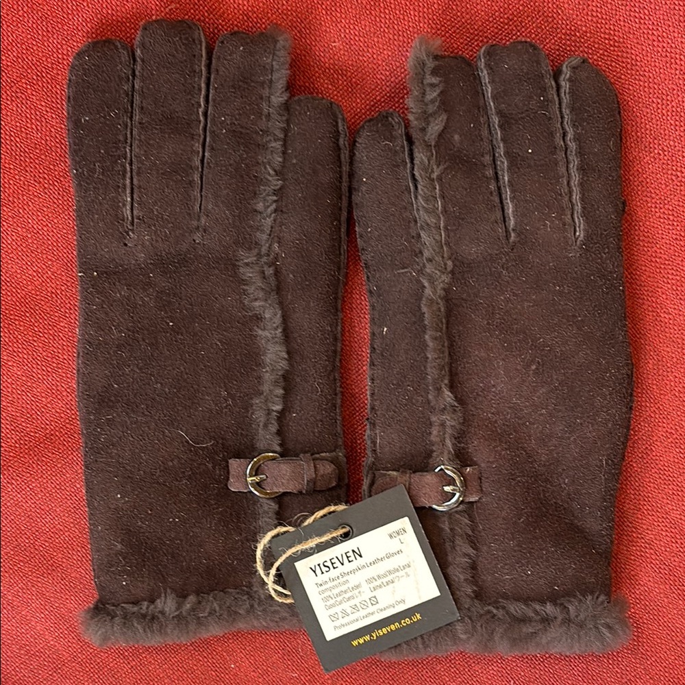 YISEVEN, women’s twin-face sheepskin Leather Gloves. NWT